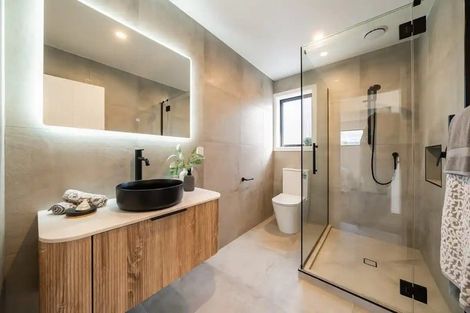 Photo of property in 5/8 Victoria Street, Ebdentown, Upper Hutt, 5018