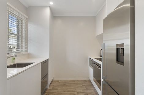 Photo of property in 4/10 Saint Georges Bay Road, Parnell, Auckland, 1052