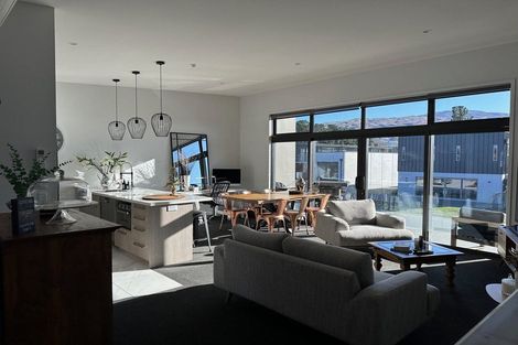 Photo of property in 7 Silverstone Drive, Cromwell, 9384