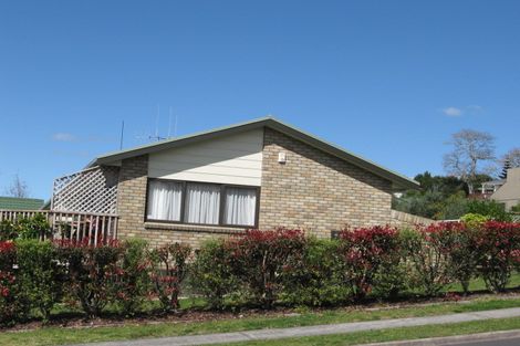 Photo of property in 5 Lorrigan Way, Welcome Bay, Tauranga, 3112