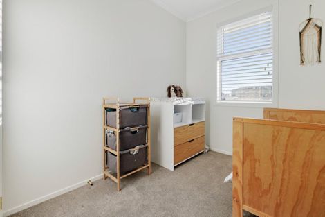 Photo of property in 4 Kuakua Close, Papamoa Beach, Papamoa, 3118