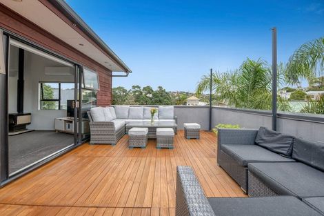 Photo of property in 43 Langton Road, Stanmore Bay, Whangaparaoa, 0932