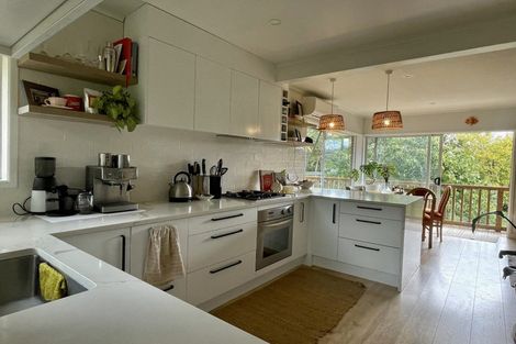 Photo of property in 2/24 Lauderdale Road, Birkdale, Auckland, 0626