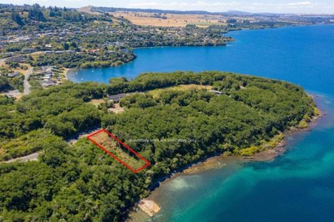 Photo of property in 69 Parawera Drive, Acacia Bay, Taupo, 3330