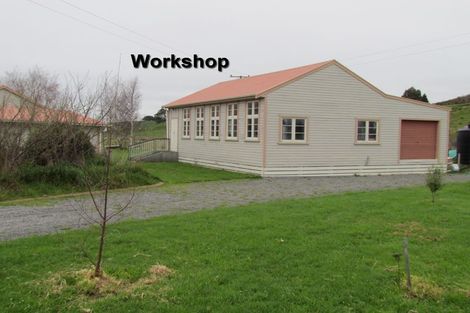 Photo of property in 2087 State Highway 2, Mount Bruce, Masterton, 5881