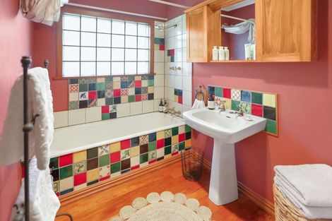 Photo of property in 73 Devon Street, Glenholme, Rotorua, 3010