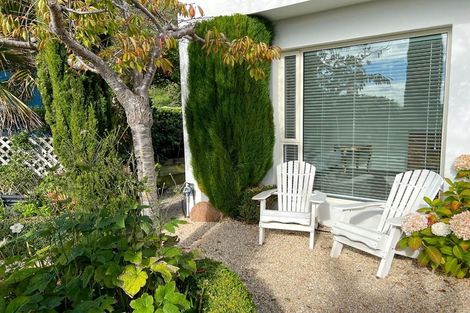 Photo of property in 256 Main Road, Moncks Bay, Christchurch, 8081