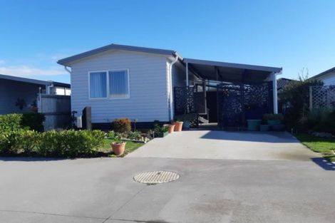 Photo of property in 11 Kamahi Crescent, Papamoa Beach, Papamoa, 3118