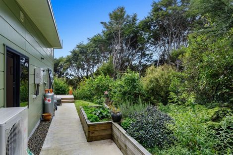 Photo of property in 4 Kereru Lane, Matata, Whakatane, 3194