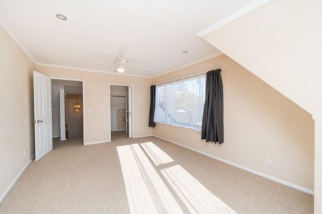 Photo of property in 126 John F Kennedy Drive, Milson, Palmerston North, 4414
