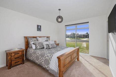 Photo of property in 3 Nursery Lane, Kinloch, Taupo, 3377
