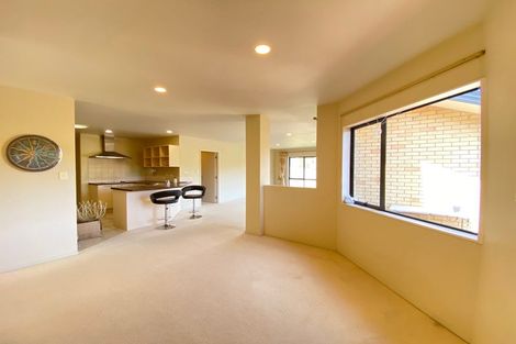 Photo of property in 27 Langana Avenue, Browns Bay, Auckland, 0630