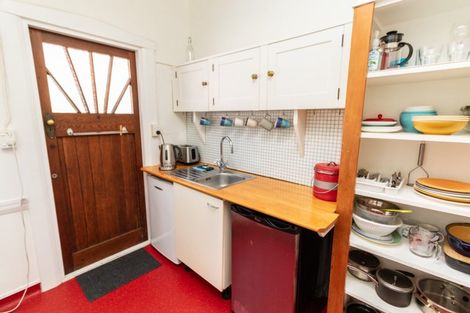 Photo of property in 4/10 Ohiro Road, Aro Valley, Wellington, 6021