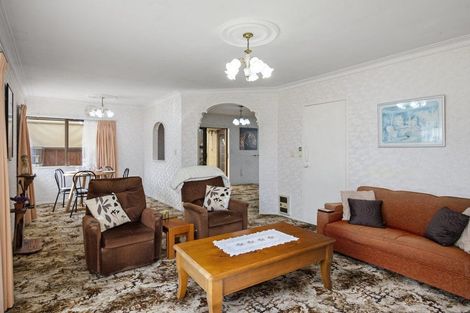 Photo of property in 4 Brynbela Court, Papakura, 2110