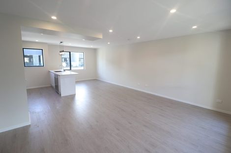 Photo of property in 16/5 Perekia Street, Albany, Auckland, 0632