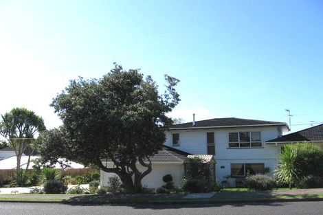 Photo of property in 25 County Road, Torbay, Auckland, 0630