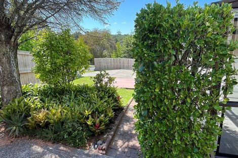 Photo of property in 7 Lavery Place, Sunnynook, Auckland, 0632