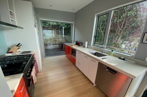 Photo of property in 23 Napier Street, Karaka Bays, Wellington, 6022