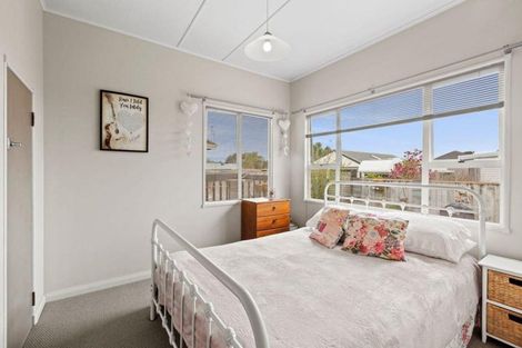 Photo of property in 1/297 Carrington Street, Vogeltown, New Plymouth, 4310