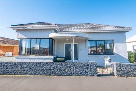 Photo of property in 145 Macandrew Road, South Dunedin, Dunedin, 9012