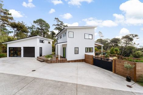 Photo of property in 12 Sunnyvale Road, Waitakere, Auckland, 0614