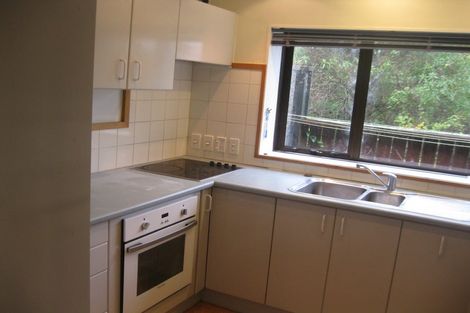 Photo of property in 2/27 Macdonald Crescent, Te Aro, Wellington, 6011