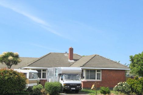 Photo of property in 325 Breezes Road, Aranui, Christchurch, 8061