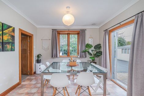 Photo of property in 43 Kawiu Road, Levin, 5510