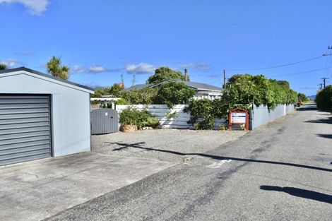 Photo of property in 30 Kapiti Lane, Otaki Beach, Otaki, 5512