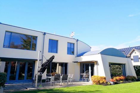 Photo of property in 2 Renoir Lane, Ilam, Christchurch, 8041