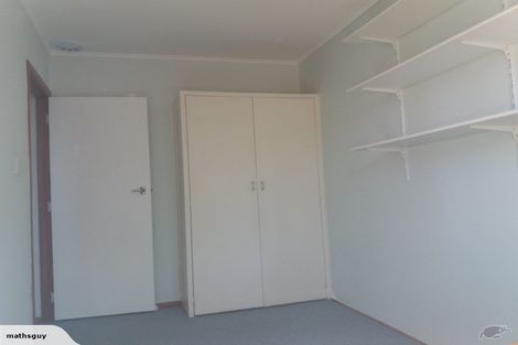 Photo of property in 1/3a Huapai Street, Onehunga, Auckland, 1061