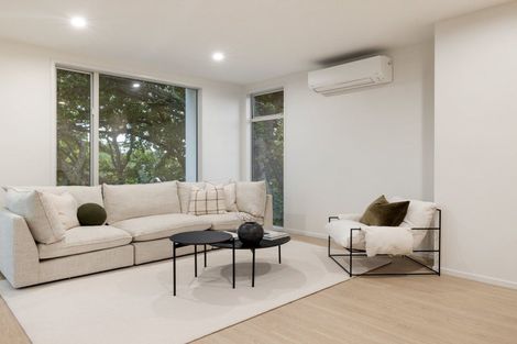 Photo of property in 1/2 Woodstock Road, Fairfield, Hamilton, 3214