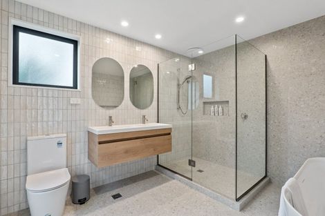 Photo of property in 49b Browns Road, St Albans, Christchurch, 8014