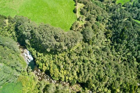 Photo of property in 717 Wright Road, Aongatete, 3181