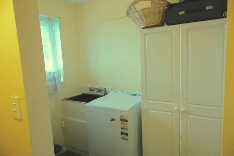 Photo of property in 19a Northcote Road, Northcote, Christchurch, 8052