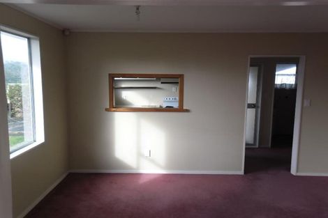 Photo of property in 11 Mossburn Grove, Kelson, Lower Hutt, 5010