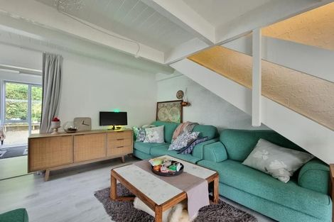 Photo of property in 22a Ranelagh Street, Karori, Wellington, 6012