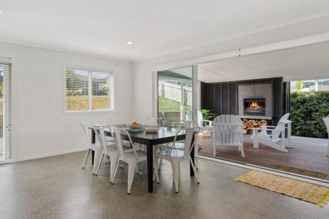 Photo of property in 47 Laly Haddon Place, Matakana, Warkworth, 0985