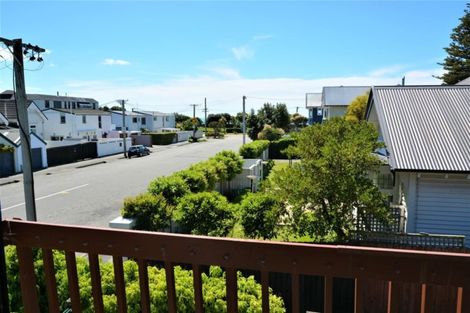 Photo of property in 1/9 Hardwicke Street, Sumner, Christchurch, 8081
