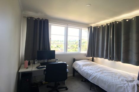 Photo of property in 56 Hastings Road, Mairangi Bay, Auckland, 0630