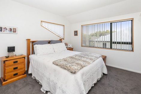 Photo of property in 16 Mcdougal Place, Kaiapoi, 7630