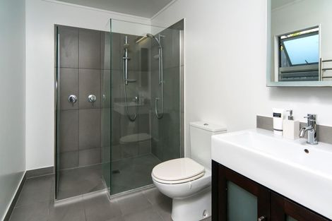 Photo of property in 29 Hollyhock Place, Browns Bay, Auckland, 0630