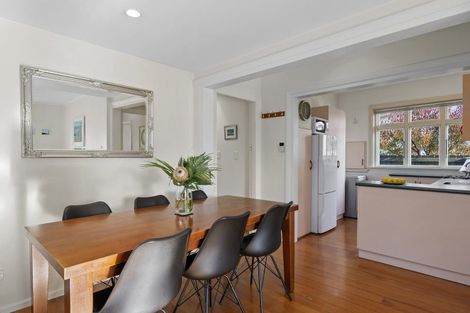 Photo of property in 14 Riverview Street, Beckenham, Christchurch, 8023