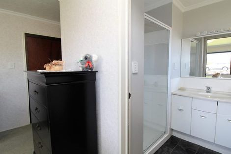 Photo of property in 16 Mangati Road, Bell Block, New Plymouth, 4312