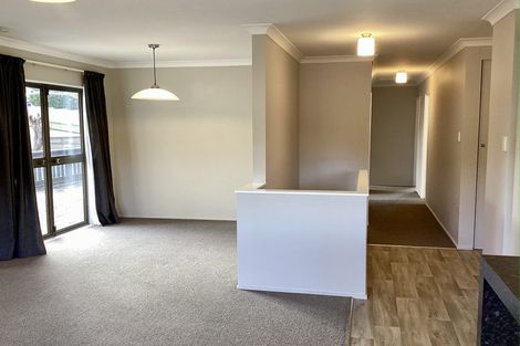 Photo of property in 1 Azimuth Place, Whitby, Porirua, 5024