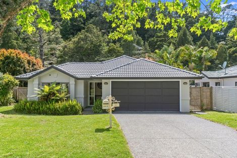 Photo of property in 12 Kristin Lane, Albany, Auckland, 0632