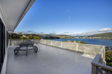 Photo of property in 8 Finn Place, Titahi Bay, Porirua, 5022