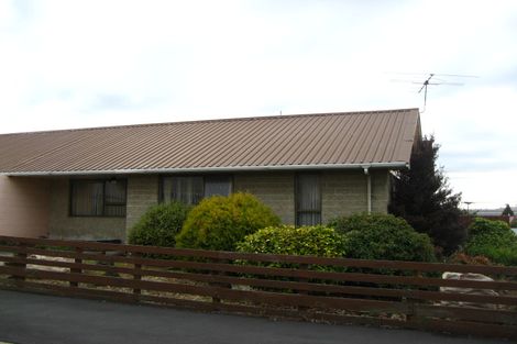 Photo of property in 53 Surrey Street, Caversham, Dunedin, 9012