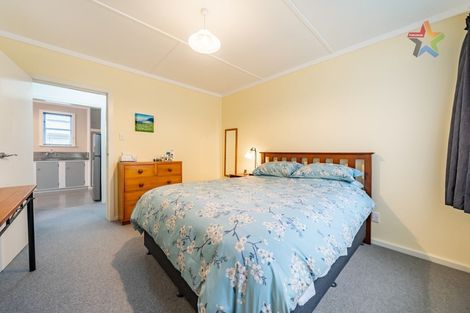 Photo of property in 38 Hunter Street, Taita, Lower Hutt, 5011