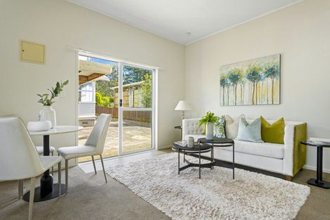 Photo of property in 91 Coronation Road, Mangere Bridge, Auckland, 2022